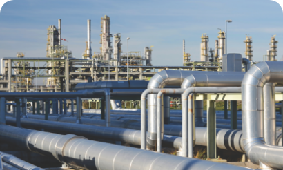 Pipes and valves in an oil refinery