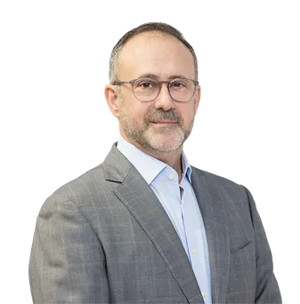 Headshot of Ruben Alvarez